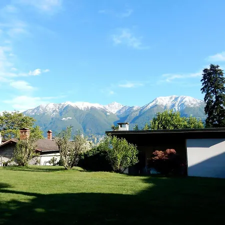 - Locarno: Miramonti Apt.5 Apartment Muralto